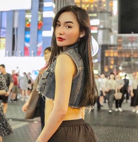 sachzna|Sachzna Laparan: From a Social Media Darling to a Self.